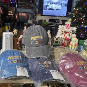 🎁 NEW - Magic the Gathering Logo Baseball Caps - 5 Colors Available